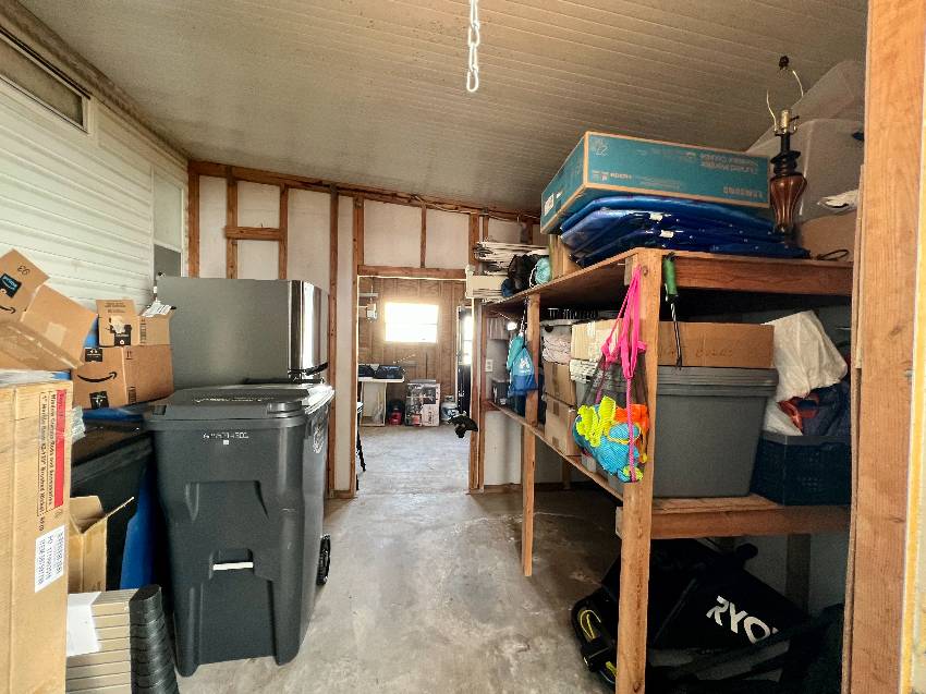 9833 Sucia Circle a Parrish, FL Mobile or Manufactured Home for Sale